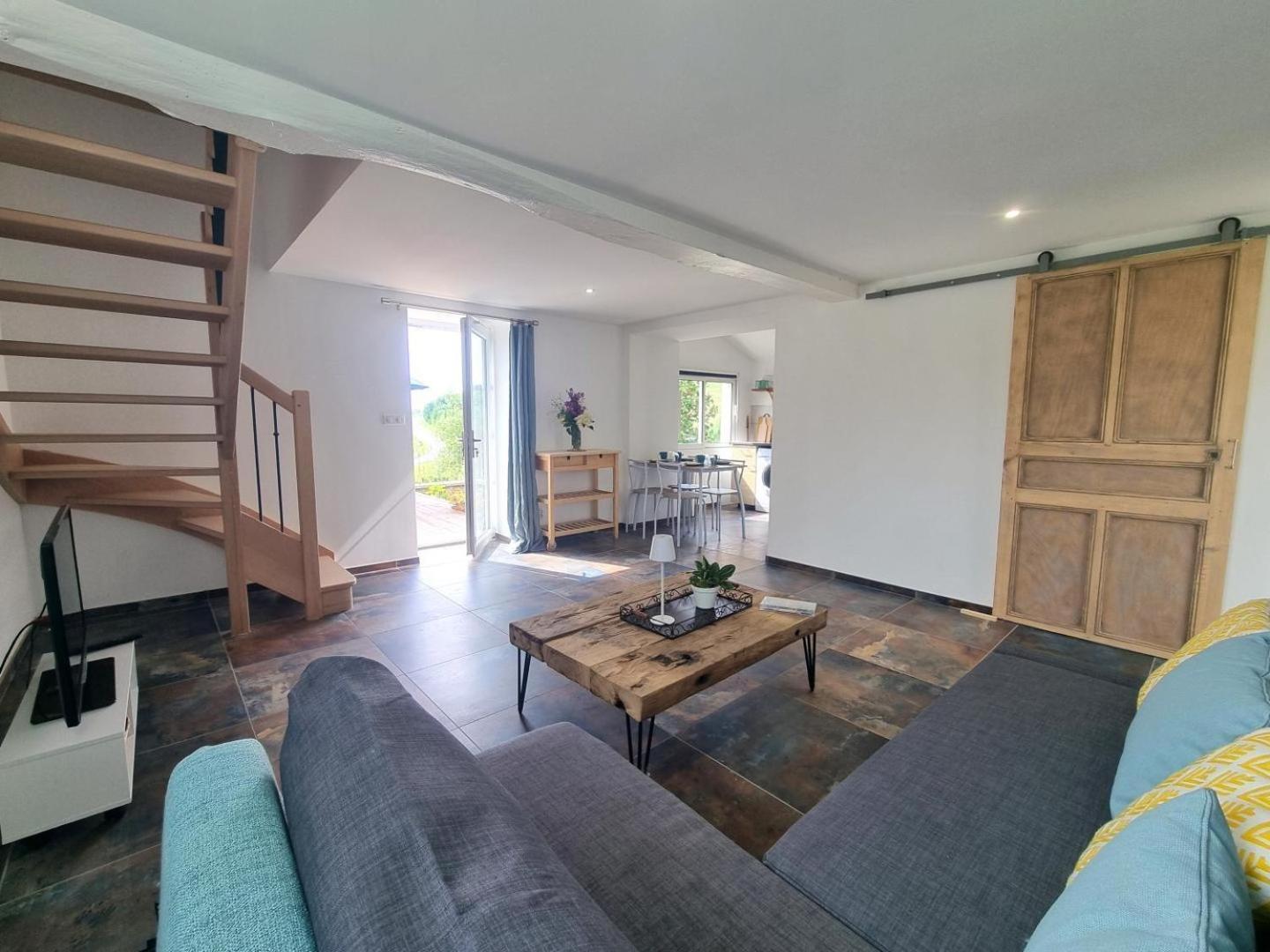 Bed and Breakfast La Ferme Des Galoches Villemontais Екстер'єр фото